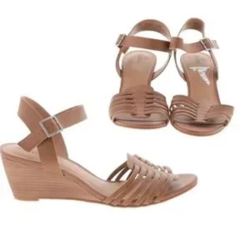 Susina Tan Multi-Strap Ankle Strap Sandals for Women - Picture 2 of 10